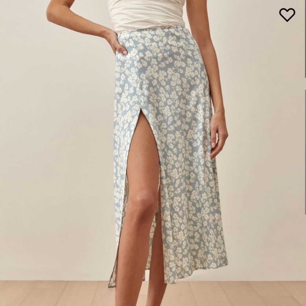 💓NWOT Reformation Zoe Skirt Sofie floral blue white size 2💓 - Picture 2 of 6